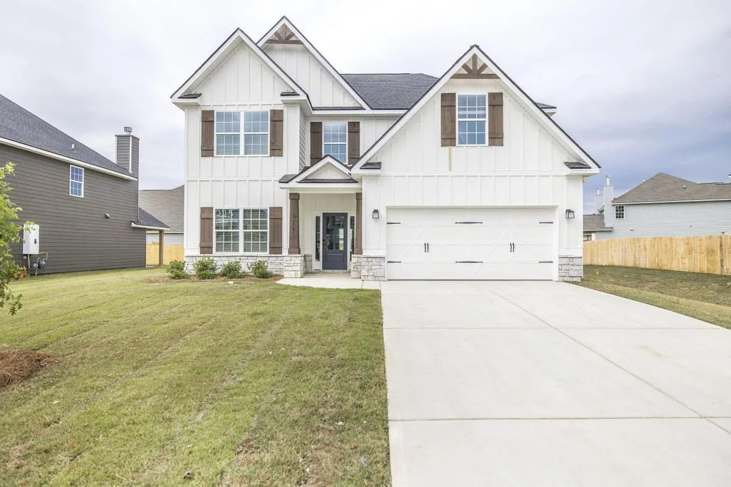 Magnolia Flats