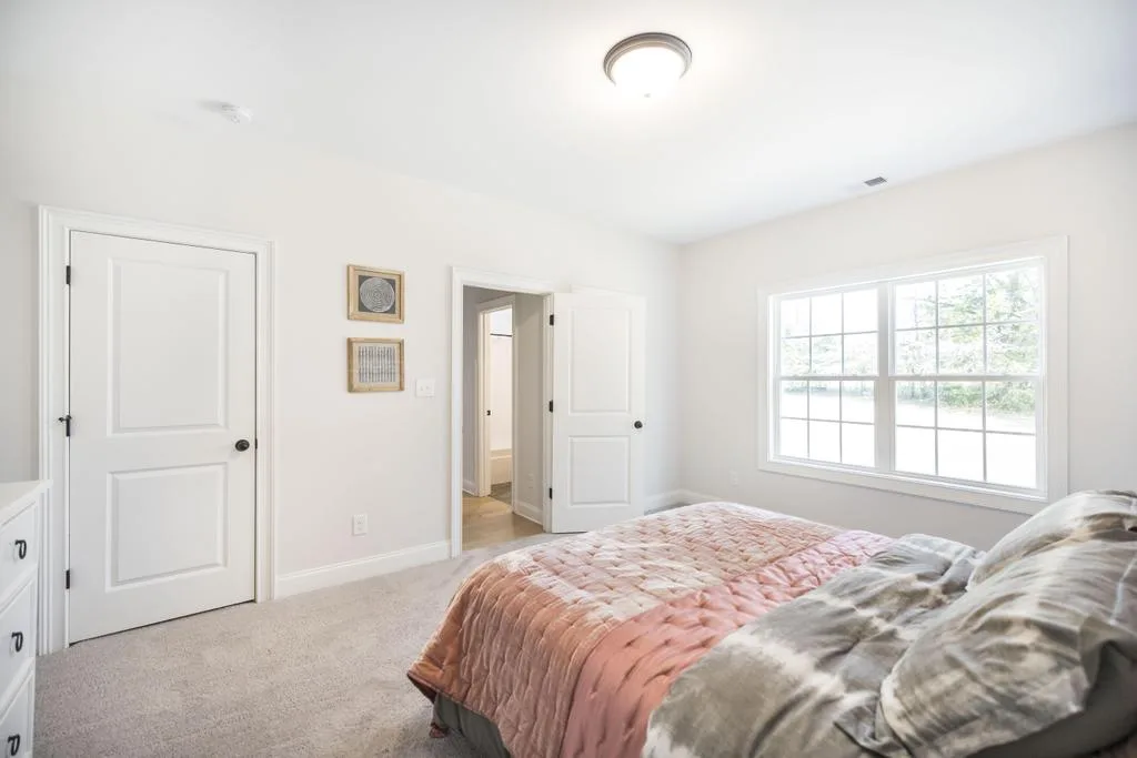 Jackson in Knob Hill