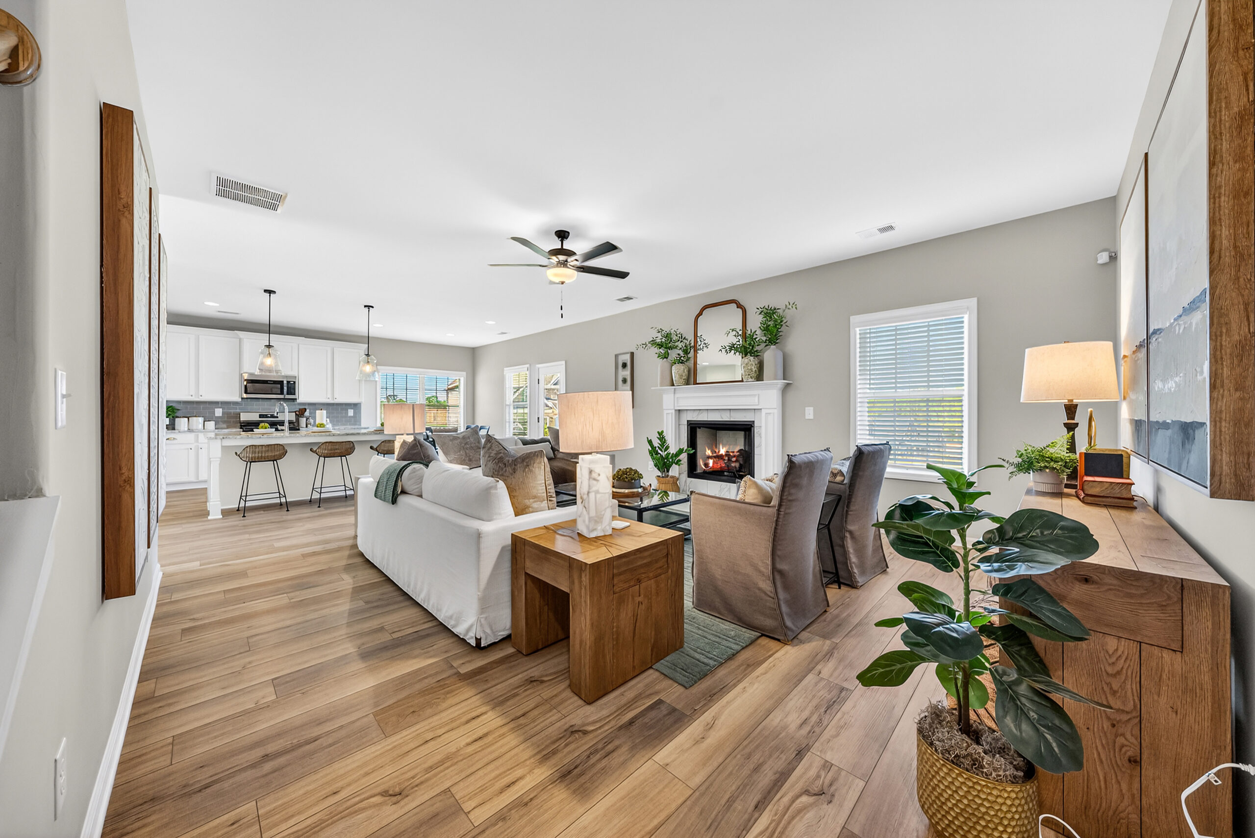 Hughston Homes — Smith's Crossing model home