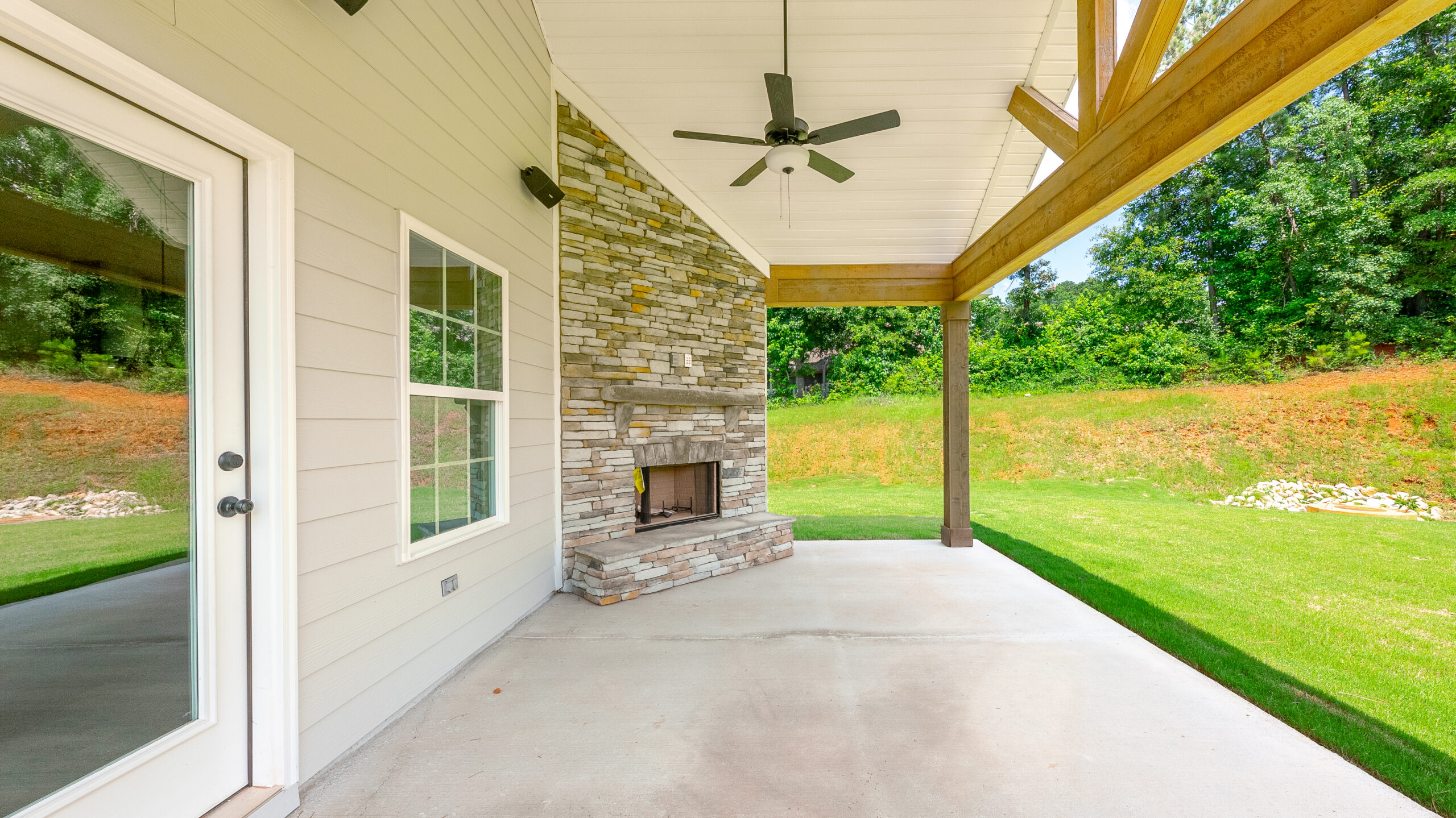 Dogwood in The Haven at Plainsman Lake